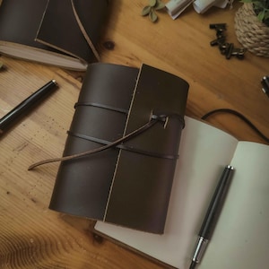 Quaderno per scrittori rustico vintage in pelle marrone, realizzato a mano