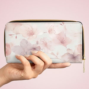 Monedero con cremallera de piel sintética sin crueldad animal con diseño de flor de cerezo Sakura en color rosa pastel