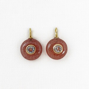 Small Round Strawberry Quartz Pendant, Blue Topaz Inlay, 18k Gold Vermeil, 12.5mm, 1pc