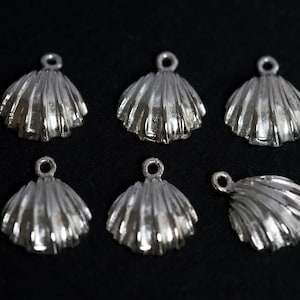 Sterling Silver Shell Charm, Scallop Shell Charm, Thailand Silver, Beach Charm, Summer Charms, 14x14mm, 1pc