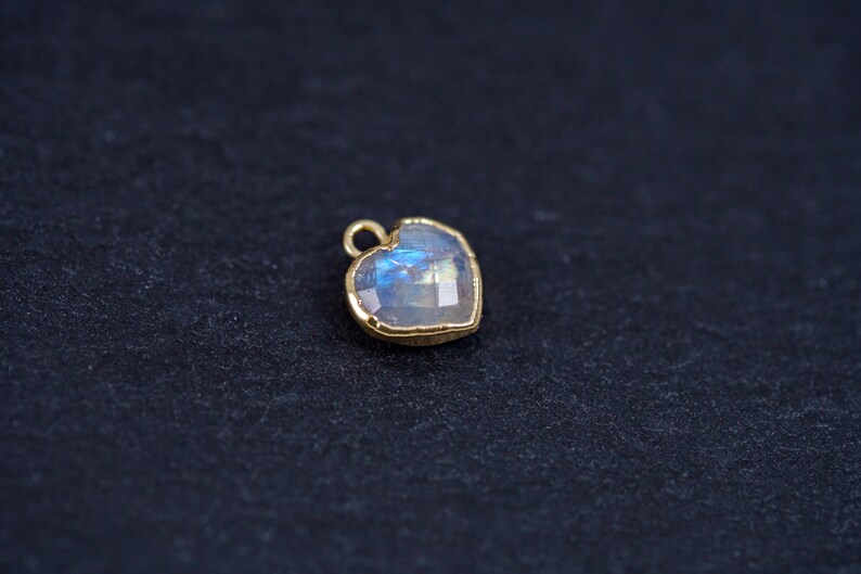 Small Rainbow Moonstone Heart Charm, 18k Gold Plated, Iridescent Heart, 9mm, 1pc image 4