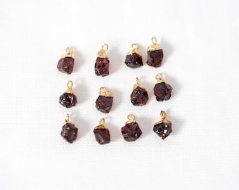 Tiny Raw Garnet Cap Charm, Rough Garnet Gemstone Pendant, January Birthstone, Gold Electroplated Drops, 18k Gold Plated, 6-7mm, 1pc