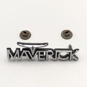 Maverick emblem dashboard 1970-1977 genuine part ford classic falcon