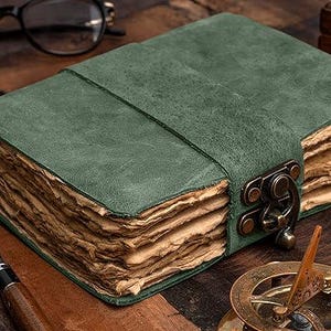 Diario personalizzato in pelle vintage fatto a mano, chiusura a lucchetto, libro delle ombre, diario Grimoire, carta antica, regalo per la festa della mamma, regalo Eid
