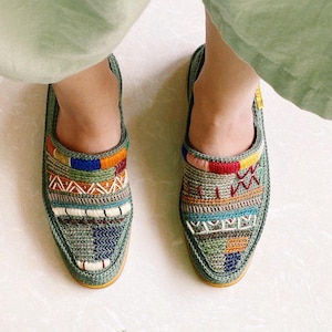 Giveh Shoes / Espadrilles