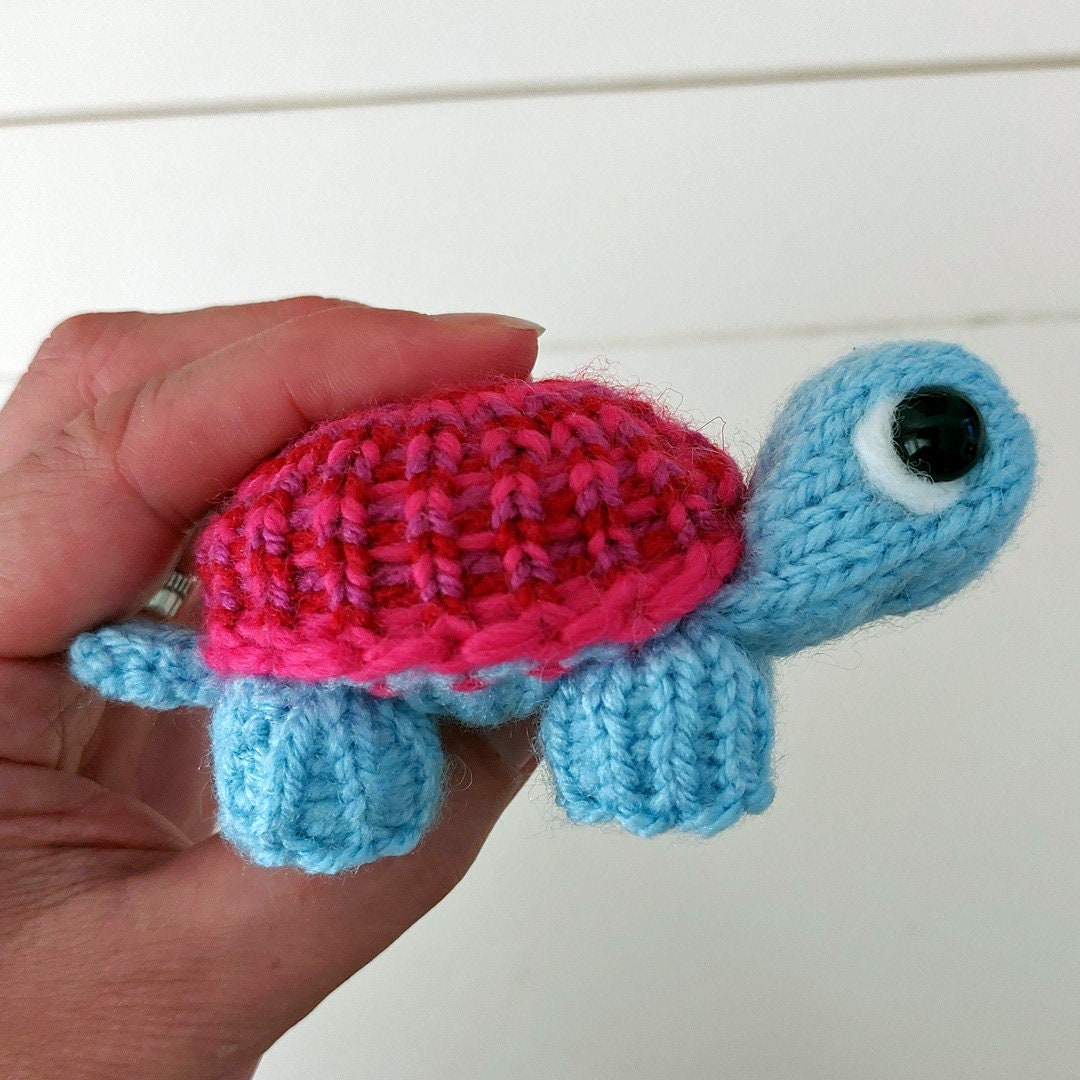Loom Knitting PATTERN | Little Colourful Turtle - Etsy