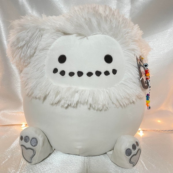 Schneemann Benny Squishmallow 12 Zoll Select Series BENNY w / Custom Hand-Made Perlen '' Personalisierter Name '' Clip-On Charm Sammlerstück