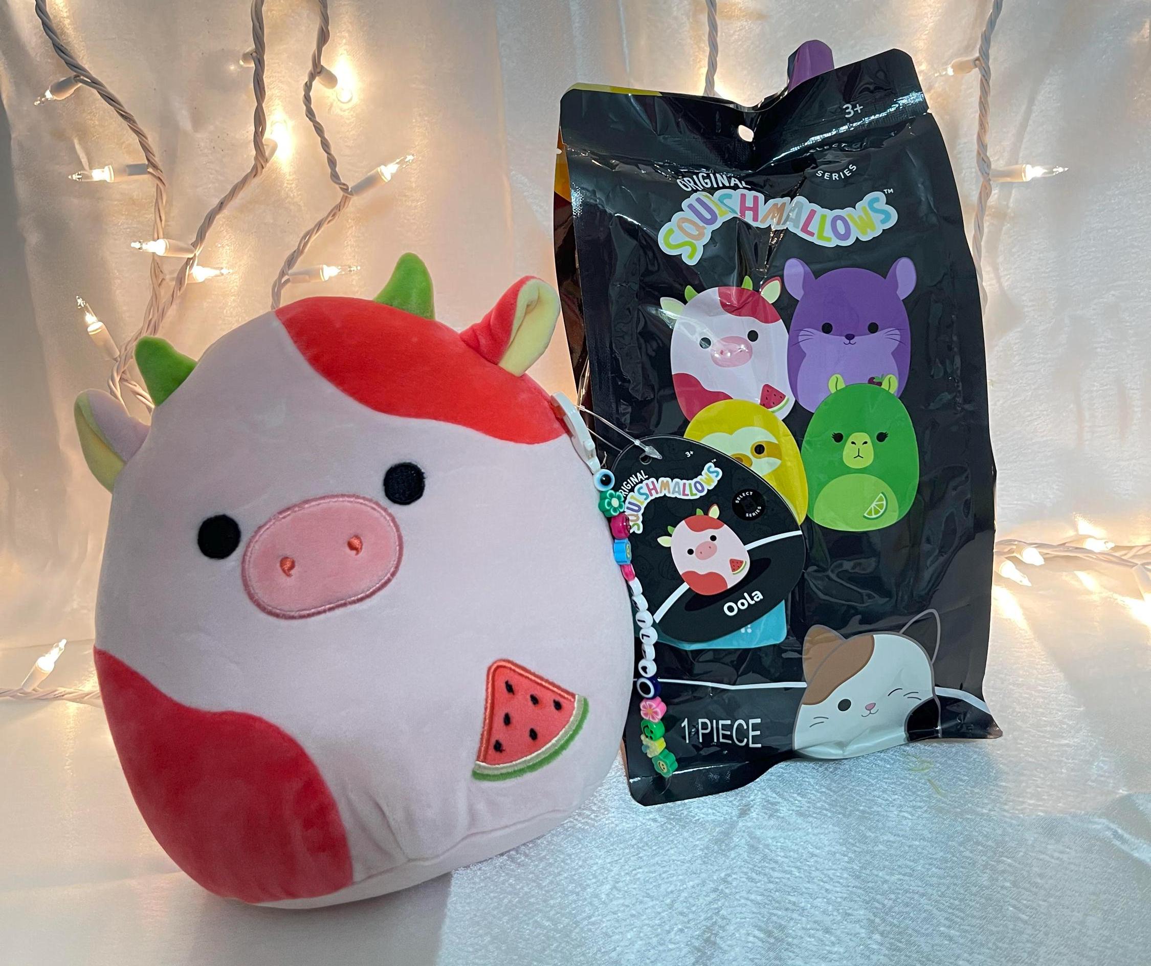 Strawberry Cow Squishmallow Sweden