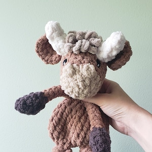 Brown Highland Cow Snuggler | Baby shower gift | Cow Lovey | Farm Animal theme | First Birthday Gifts