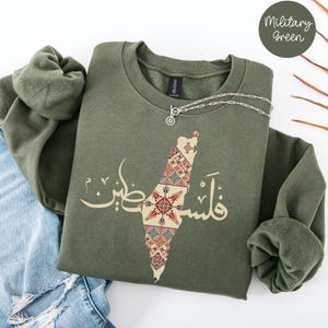 Palestine Traditional Sweatshirt, Palestine Sweater, Free Palestine Indipendence Crewneck, Palestine Women Gift, Palestinian Activist Gifts