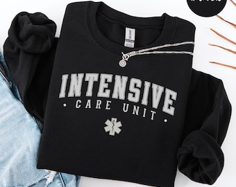 Bluza OIOM, sweter pielęgniarki oddziału intensywnej terapii, bluza z okrągłym dekoltem pielęgniarki oddziału intensywnej terapii, prezent dla pielęgniarki oddziału intensywnej terapii, podziękowania dla załogi oddziału intensywnej terapii, prezent dla współpracowników