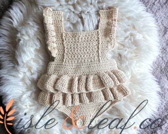 Newborn Crochet Baby Girl Ruffle Romper Organic Cotton Baby Girl Hand Knitted Baby Romber Organic Babysuit Knit Baby bodysuit