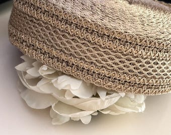 Pale Gold Metallic Silk Sari Border Ribbon – Traditional Indian Zari Lace Trim