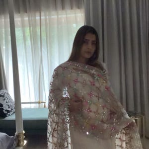 Hand Embroidered Mirror Jal Dupatta – Indian Bridal Wedding Veil Sari Wrap image 10