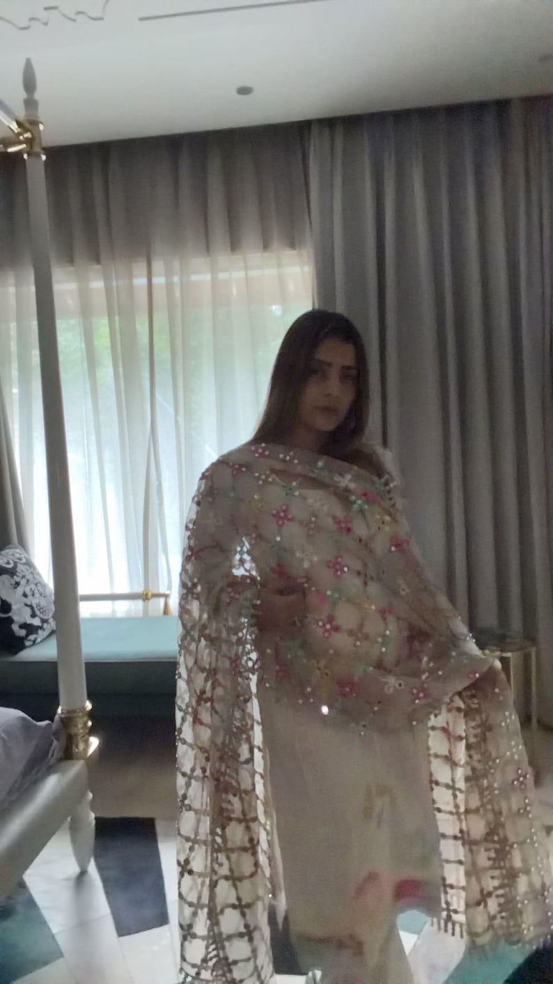 Hand Embroidered Mirror Jal Dupatta – Indian Bridal Wedding Veil Sari Wrap image 10