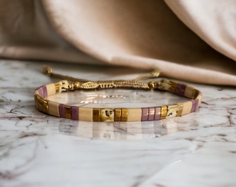 Bracelet miyuki tila ajustable violet orchidée et plaqué or 24k sur cordon de soie or clair bracelet coulissant boho femme