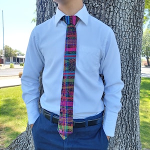 Guatemalteekse elegante en slanke stropdas voor volwassenen en tieners, typisch Guatemalteekse stof, Maya-elegantie, gepersonaliseerde stropdas.