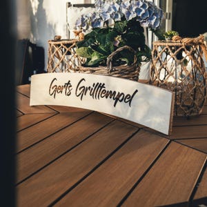 Personalisierter Wegweiser, Gartenschild, Holzschild, Hochzeit Dekoration, Wanddeko, Geschenk Einzug, Namensschild, rustikal & handgemacht, Bild 5