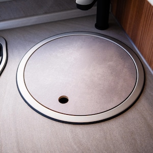 Afdekplaat voor de gootsteen in camper of caravan in steengrijs | Afdekplaat voor de campinggootsteen | Afdekplaat voor de keuken van de camper | Campingaccessoires