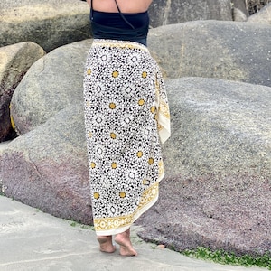 Cotton Sarong| Block Print| Pareo| Cotton Boho Scarf| Long Body Wrap| Beach Sarong| Gift for her| Beach Skirt| Summer Scarf| Mothers Day