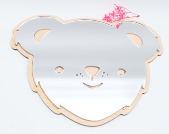 Mirror for children's room smiling bear face, unbreakable and shatterproof, gift for boys and girls, children's room wall decoration