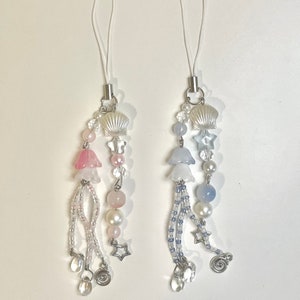 Jellyfish charm