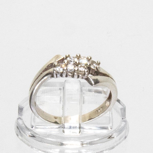 Fonkelende Zirkonen ring in Elegant Floral Design