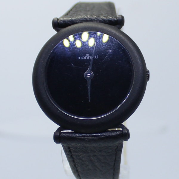 Élégante montre femme Monnard noire avec cadran noir - Bracelet cuir noir