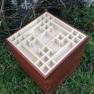 Recycled wooden box, Kumiko lid