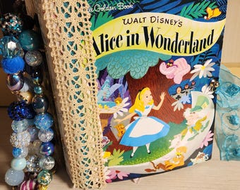 Einzigartiges Alice im Wunderland-Journal.
