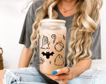 Halloween Glass Tumbler Party Gift Halloween witch cup Spooky Season Cup Fall witch cup Ghost Tumbler Glass Cup with Straw Bamboo Lid