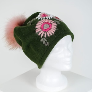 Embroidered wool hat with fur pompom / winter hat beige pink green with floral pattern / women&#39;s knitted hat warm headwear trendy accessory
