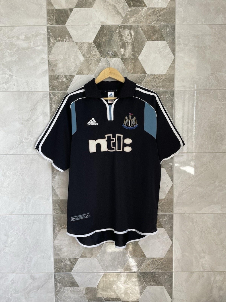 Newcastle United 2000 2001 Away Football Jersey Soccer Shirt Adidas Size L MEN image 1
