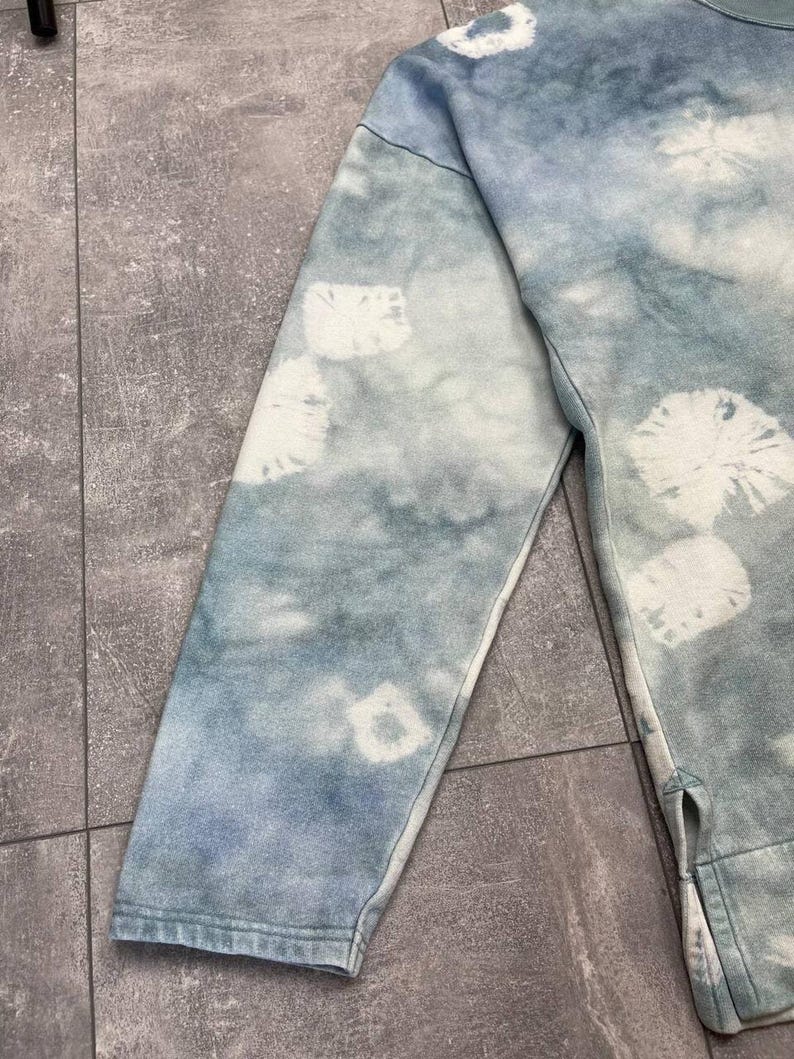 Acne Studios Felke Bleach PSS18 Tie-Dye Crew Neck Blue Sweatshirt size L image 6