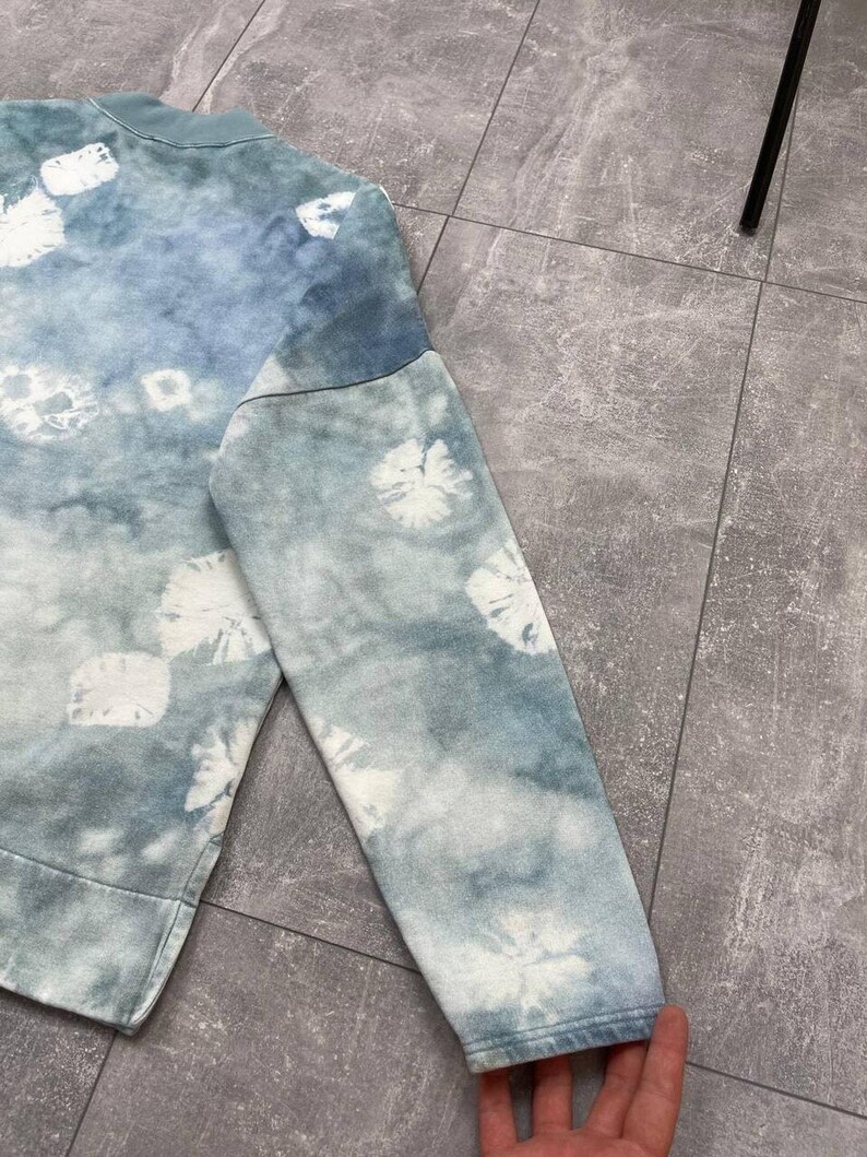 Acne Studios Felke Bleach PSS18 Tie-Dye Crew Neck Blue Sweatshirt size L image 15