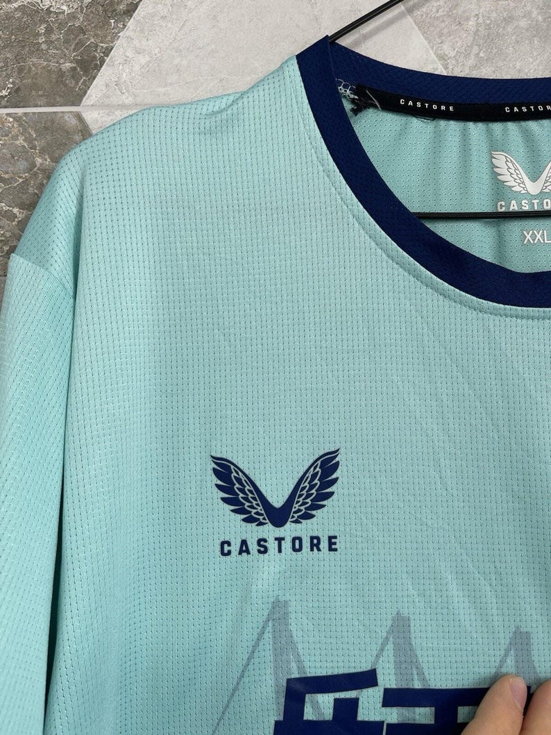 Castore Newcastle 2022 2023 Maillot d'entraînement d'avant-match 2023 Maillot de foot XXL image 4