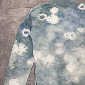 Acne Studios Felke Bleach PSS18 Tie-Dye Crew Neck Blue Sweatshirt size L image 12
