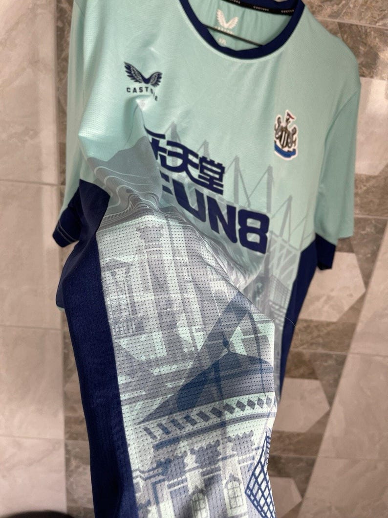 Castore Newcastle 2022 2023 Maillot d'entraînement d'avant-match 2023 Maillot de foot XXL image 10