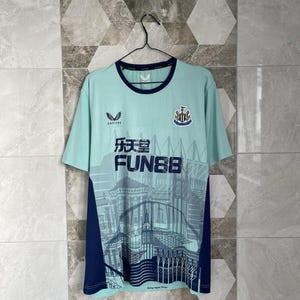 Castore Newcastle 2022 2023 Maillot d'entraînement d'avant-match 2023 Maillot de foot XXL image 1