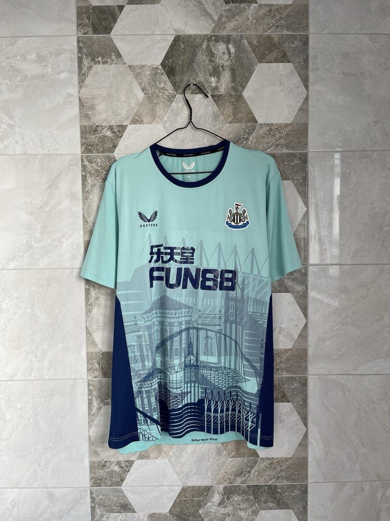 Castore Newcastle 2022 2023 Maillot d'entraînement d'avant-match 2023 Maillot de foot XXL image 1