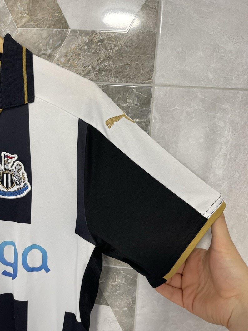 Newcastle United 2016 2017 Home Football Jersey Soccer Shirt Men’s Size L PUMA image 3