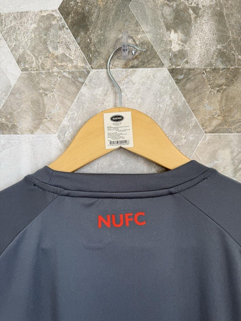 NWT Newcastle United 2021 2022 Training Football Jersey Soccer Grey Shirt M image 9