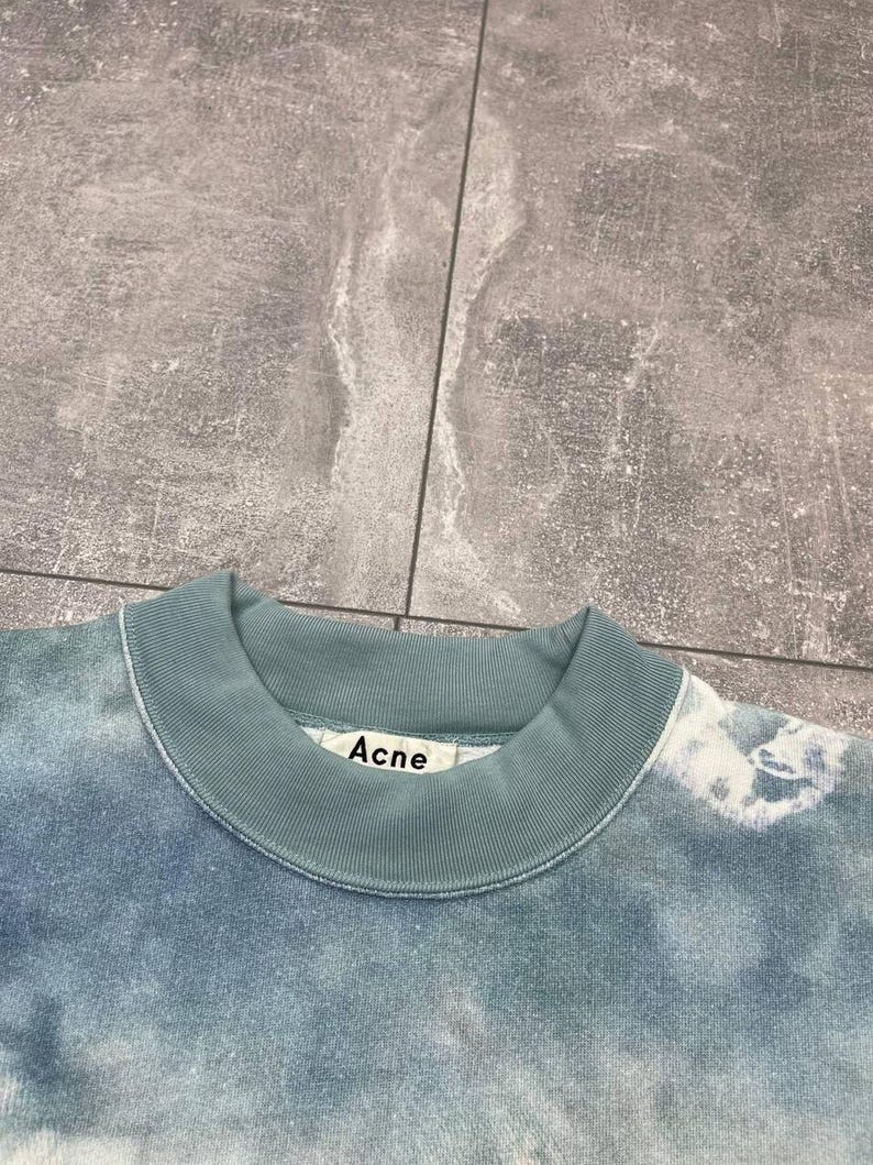 Acne Studios Felke Bleach PSS18 Tie-Dye Crew Neck Blue Sweatshirt size L image 3