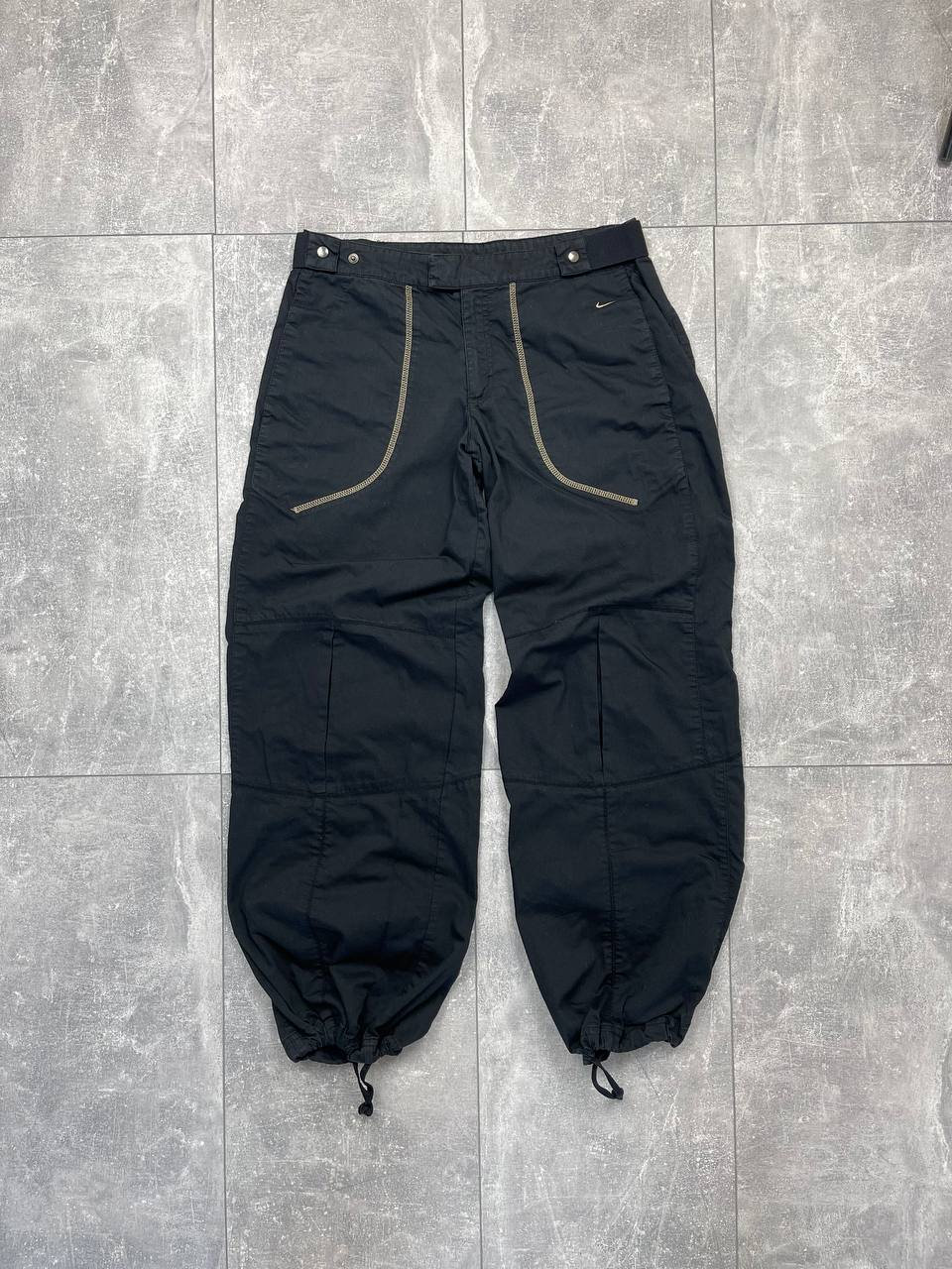 パンツ 00s nike cargo track pants y2k 00s Nike cargo trouser windbreaker track pants in | Depop