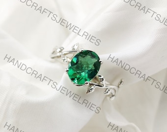 Vintage Oval Emerald Black Engagement Ring, Black Gold Emerald Leaf Promise Ring, Black Wedding Ring, Black Promise Ring, Solitaire Ring