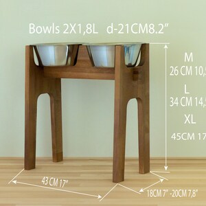 ALTO - 34 cm. Ideal para perros grandes y medianos. Comedero elevado de madera de haya hecho a mano para perros grandes con 2 comederos. imagen 10