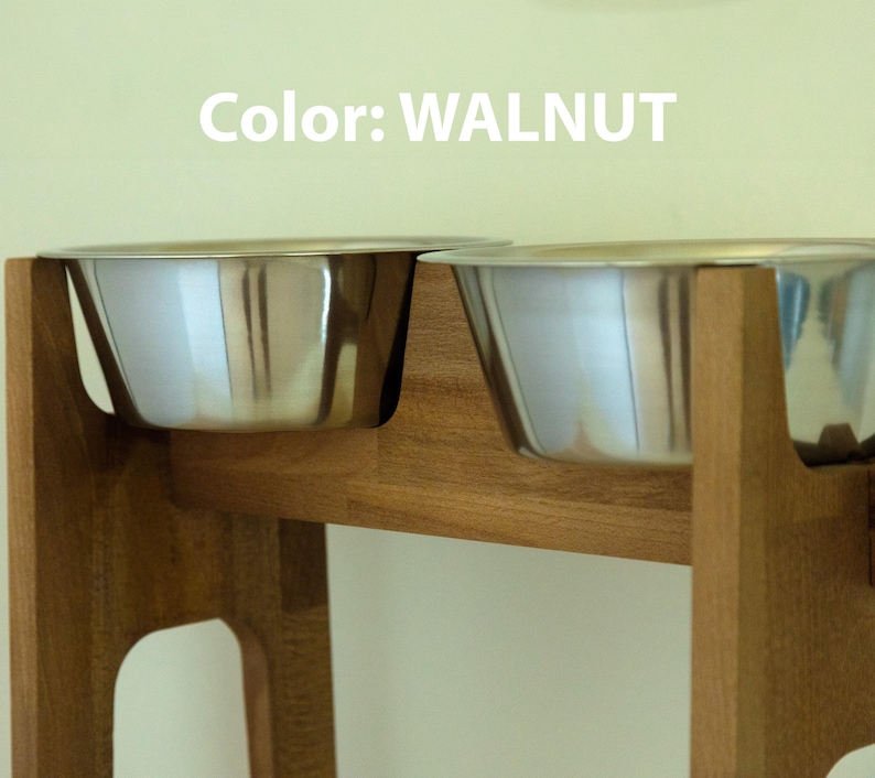 ALTO - 34 cm. Ideal para perros grandes y medianos. Comedero elevado de madera de haya hecho a mano para perros grandes con 2 comederos. imagen 7