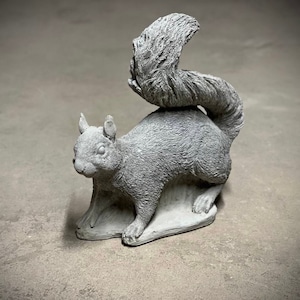 Scampering  squirrel statue Concrete real size squirrel figure Outdoor wild squirrel sculpture Stone yard art