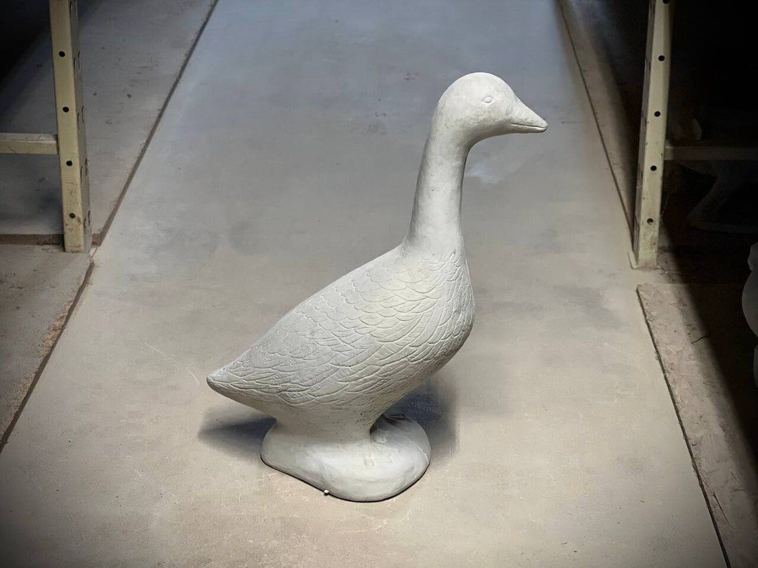 Detailed Large Goose Statue Massive Farm Goose Sculpture for Porch