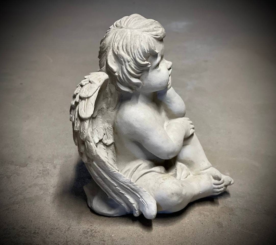 Precious Sitting Angel Figure Concrete Cherub With Wings Statue Garden ...